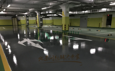 ‌旧地面翻新方案：天祝环氧地坪涂层覆盖混凝土裂缝修复技术